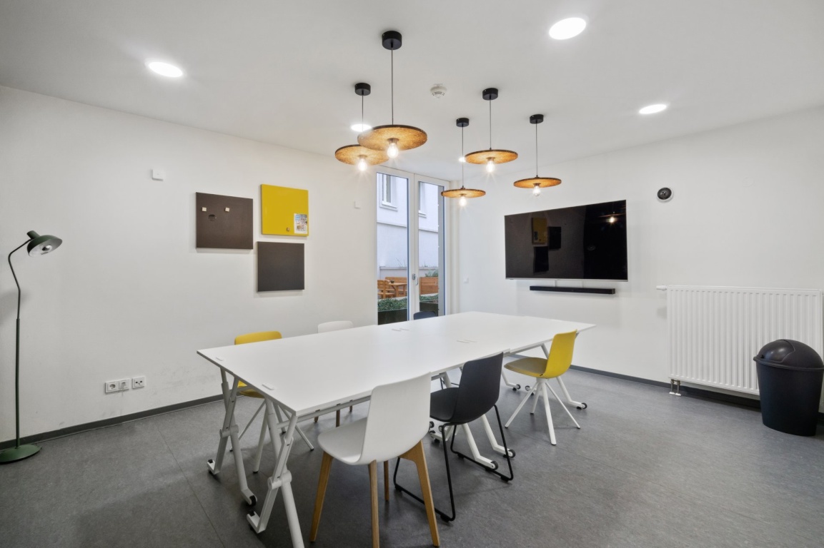 Home & Co – Easy Living | Möbliertes All-Inclusive Wohnen – Holzhofgasse 1, 1099 Dresden Neustadt – Vorschaubild 5
