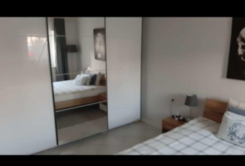 Anzeigenbild: Helles und großes WG-Zimmer