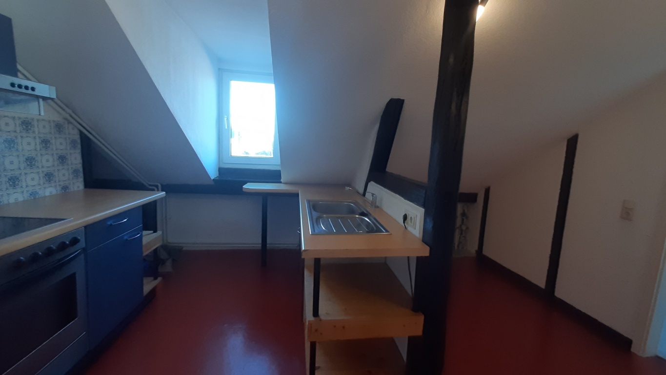 Helle 3-Zimmer-Dachgeschoss-Altbauwohnung in Lüneburg – Vor dem Neuen Tore, 21339 Lüneburg Weststadt – Vorschaubild 12