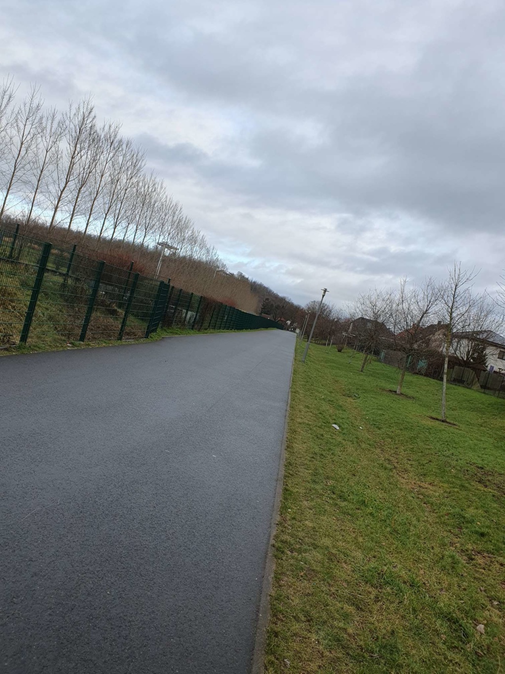 WG-Zimmer Kaulsdorf Lili-Grün-Weg - Bild 11