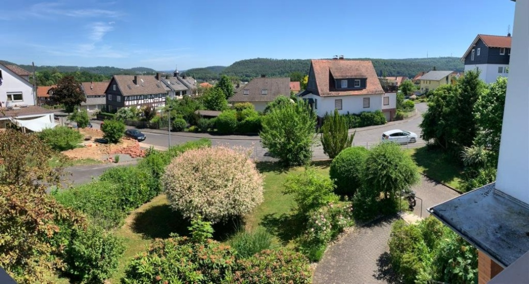 Helles Zimmer in großer, gemütlicher WG im Grünen WGZimmer in