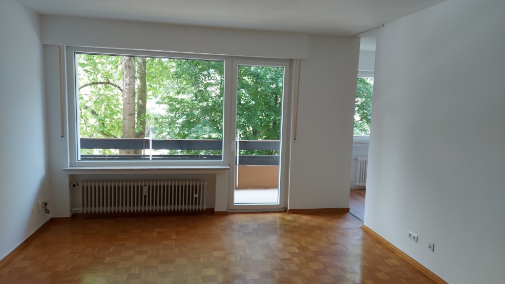 Helles großes Apartment in MainzBretzenheim, frisch renoviert, neue