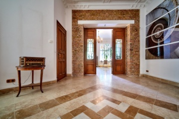 Loft-Wohnung mit Eleganz und Wohlfühlatmosphäre der Extraklasse!!! — photo 1