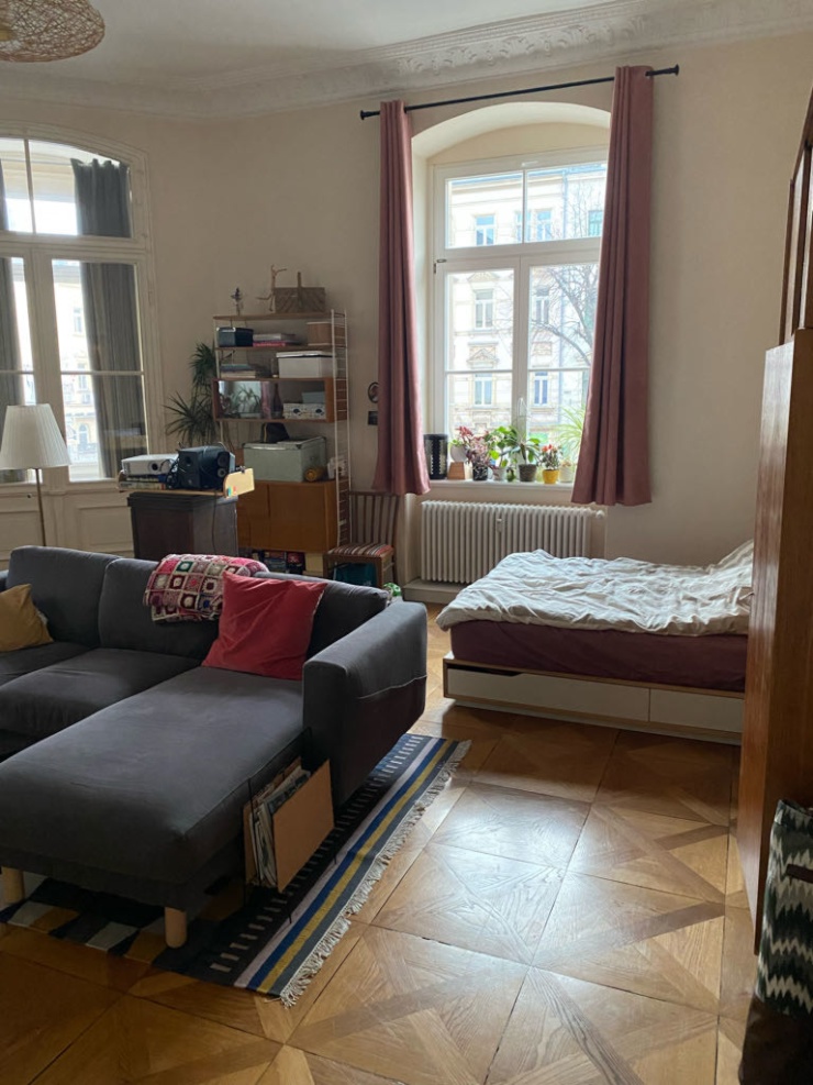 riesiges WGZimmer mit eigenem Erker Wohngemeinschaft DresdenNeustadt