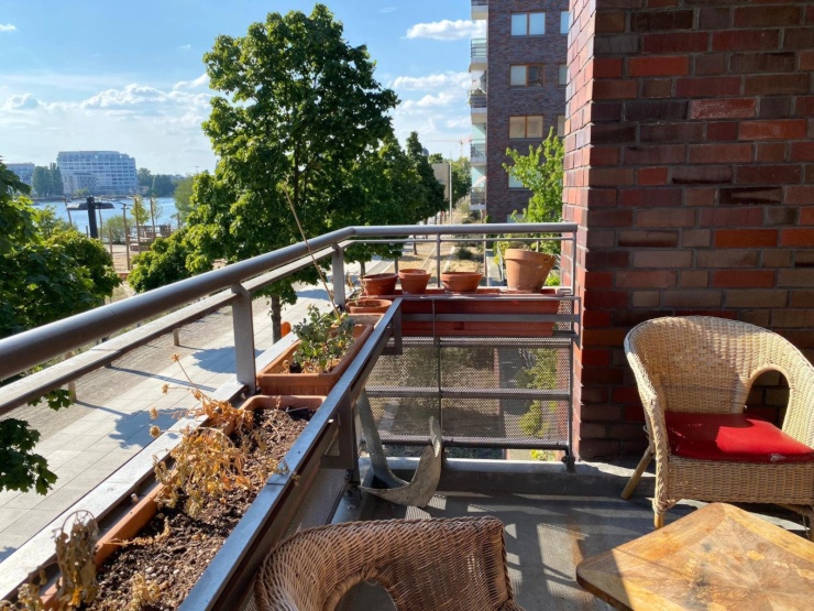 TAUSCHE Wohnung mit BLICK auf die RUMMELSBURGER BUCHT mit Aufzug, Terrasse und 70m2 gegen