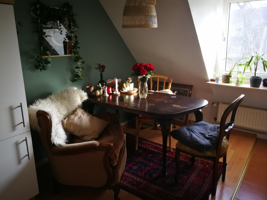 Gemütliche, helle 2-Zimmer Wohnung zur Zwischenmiete – Ulmer Str., 50739 Köln Bilderstöckchen – Vorschaubild 3