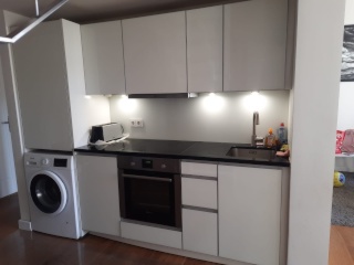 Furnished sunny Apt. central near Tech. University, Ku-damm & Castle Charlottenburg / Möblierte helle Wohnung zentral  n — photo 1