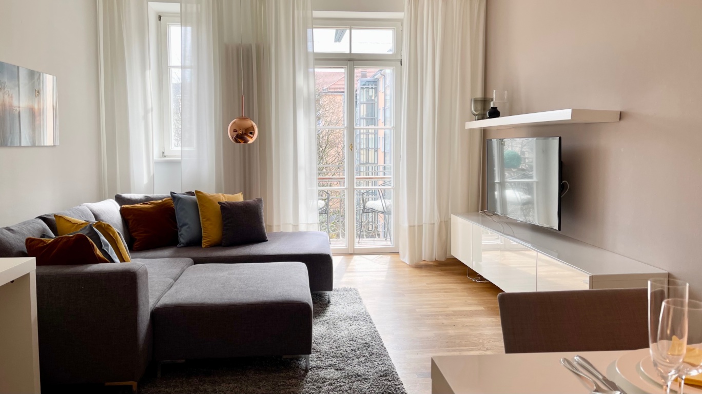 Möblierte 2-Zi-Wo mit Balkon im renovierten Altbau | Pauschalmiete inkl. Internet und Nebenkosten