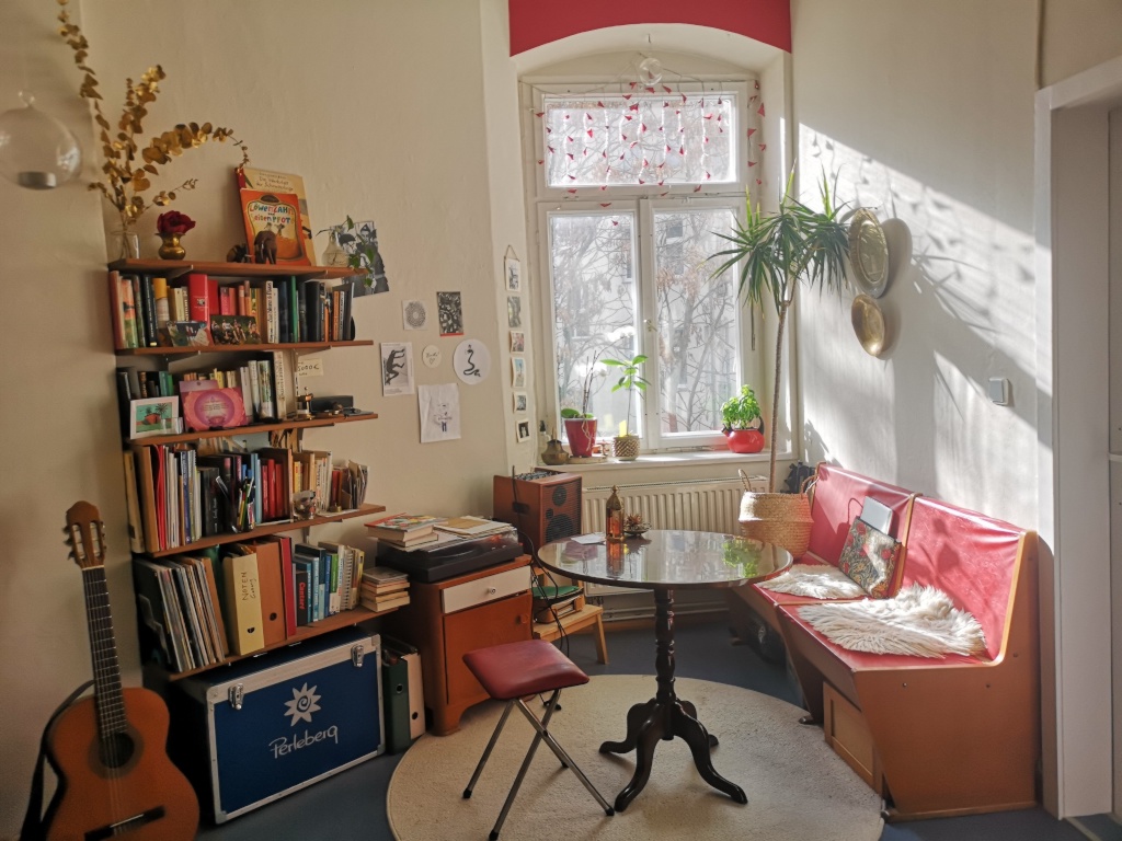 Gemütliche 1,5-Zimmer-Wohnung - 10 Tage zur Untermiete – Landsberger Allee 6, 10249 Berlin Friedrichshain – Vorschaubild 2