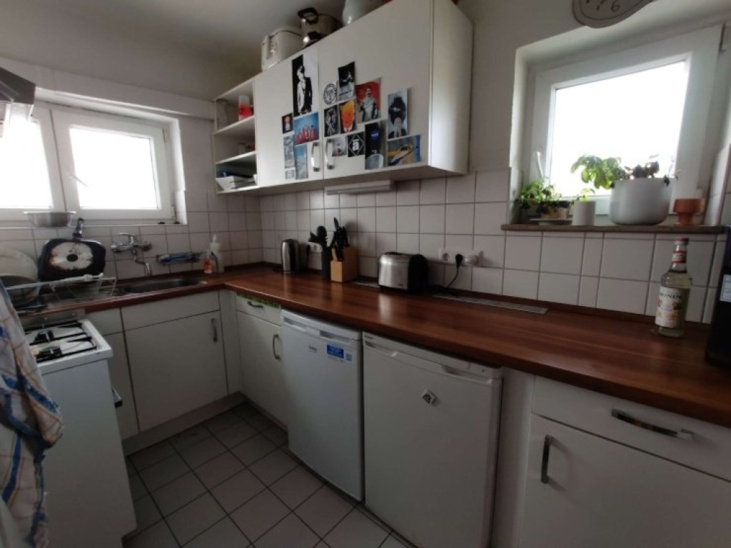 Habitación en WG Nord Mönchhaldenstraße 21 - Küche im 3. Stock