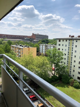 Anzeigenbild: Moderne sonnige  1 - Zimmer Wohnung mit Balkon für 1 Person