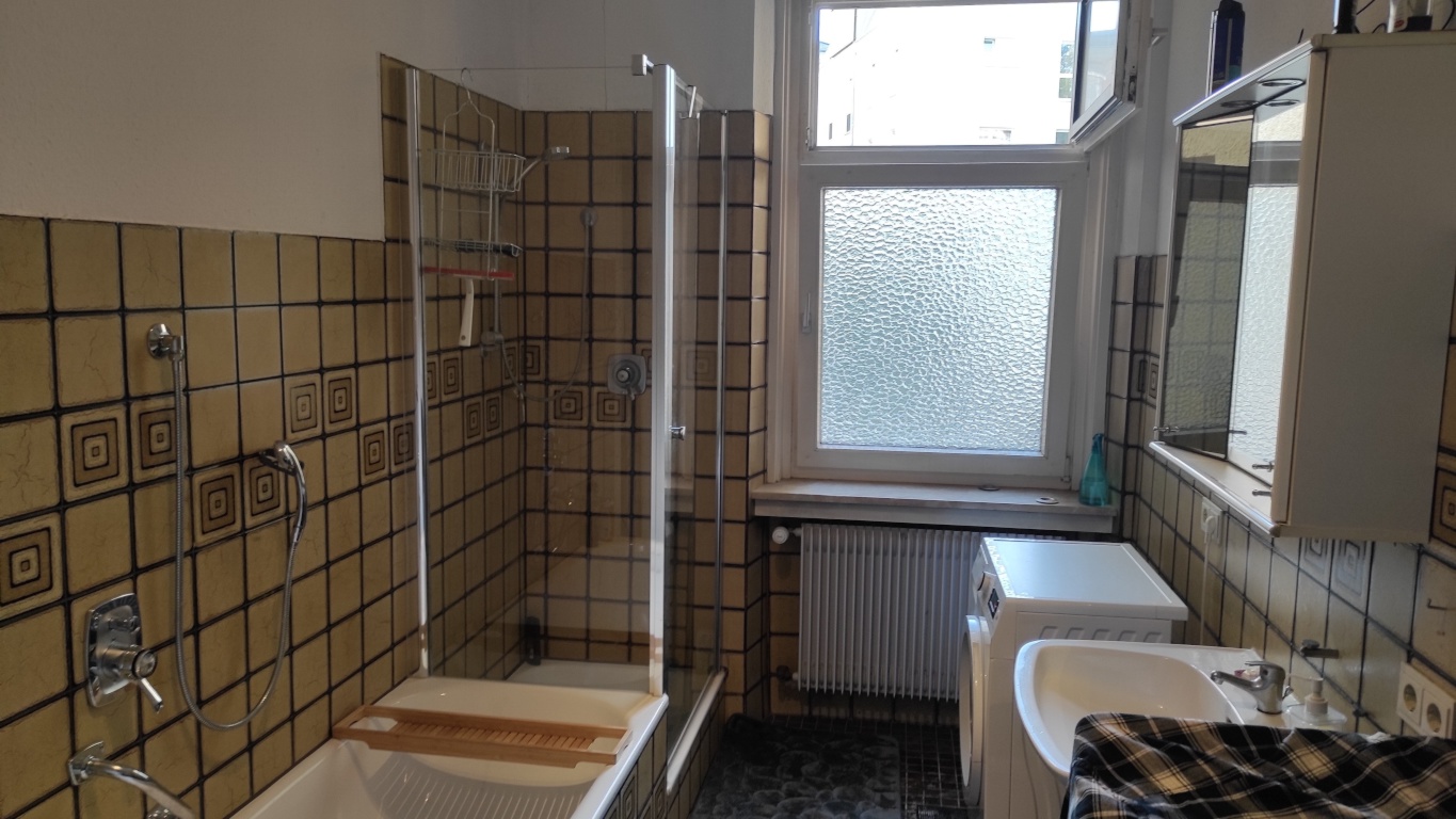 WG-Zimmer Bismarckviertel Werderstraße - Bad