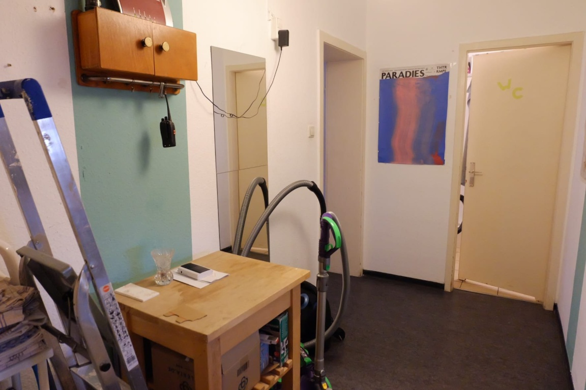 Flatshare West Herzogstrasse 13 - Flur 2 (auf der anderen Seite, hier sind Linhs und Marias Zimmer)