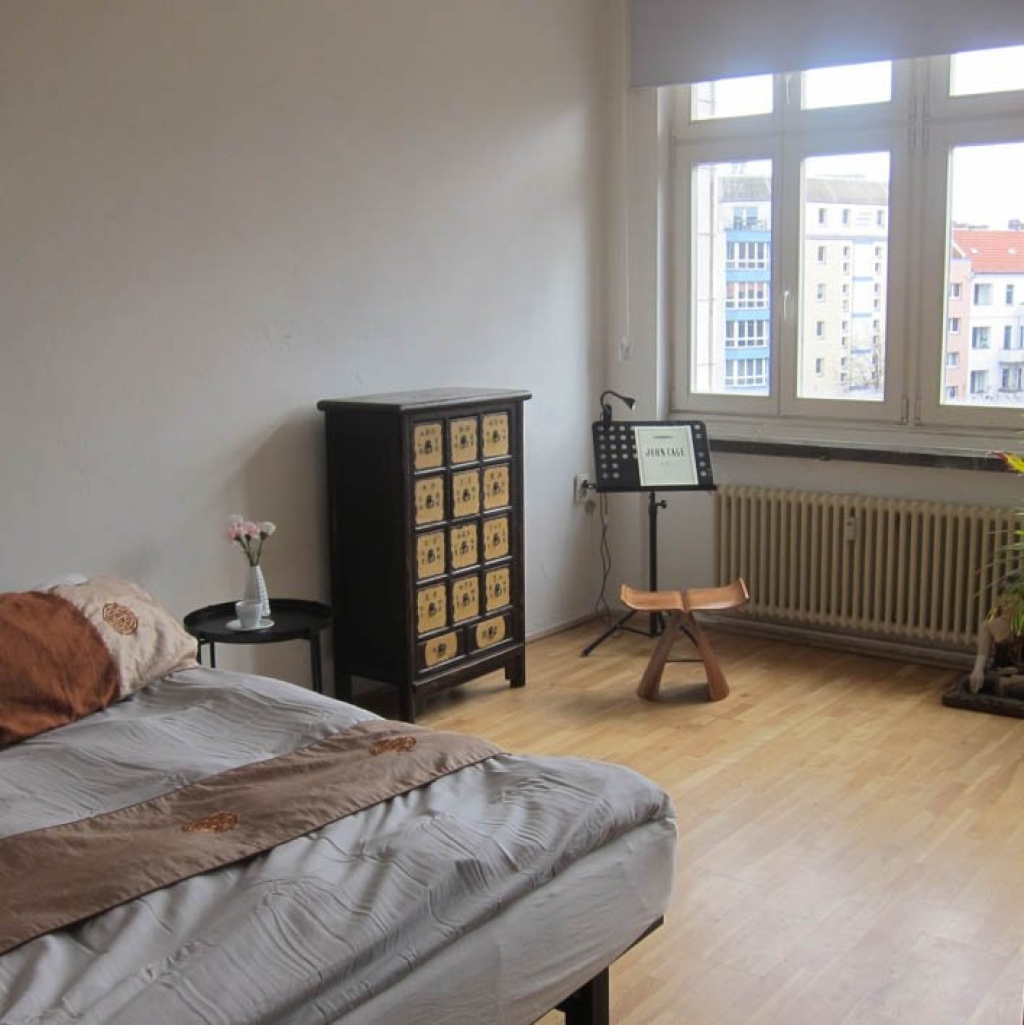 2150€/1 MONAT SEPT/OKT: Helle 2-Zi Wohnung in ehemaliger Stalinallee Berlin-Friedrichshain – Frankfurter Allee 27, 10247 Berlin Friedrichshain – Vorschaubild 2