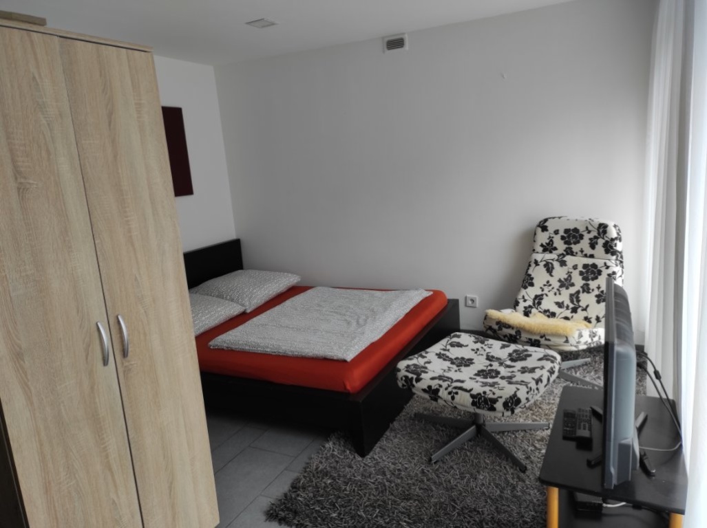 Ferienwohnung mit Terrasse – Untere Dorfstr., 50829 Köln Bocklemünd/Mengenich – Vorschaubild 9