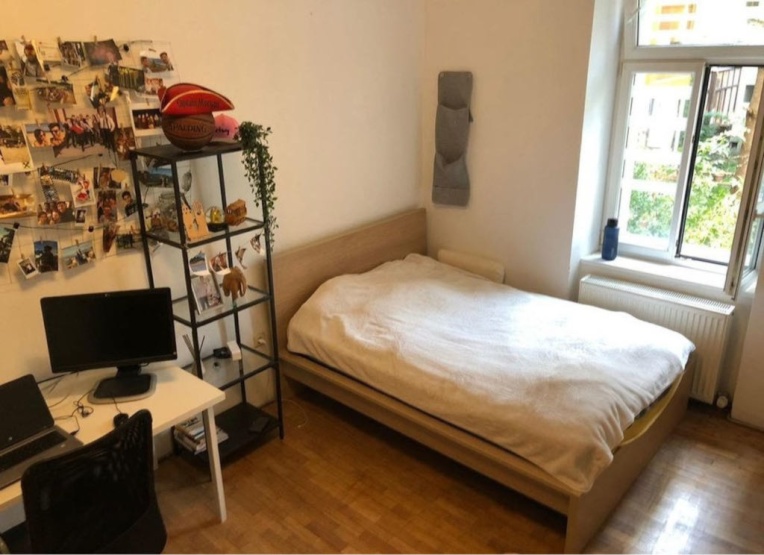 helles Zimmer in Altbauwohnung in Wilten:) - WG Innsbruck