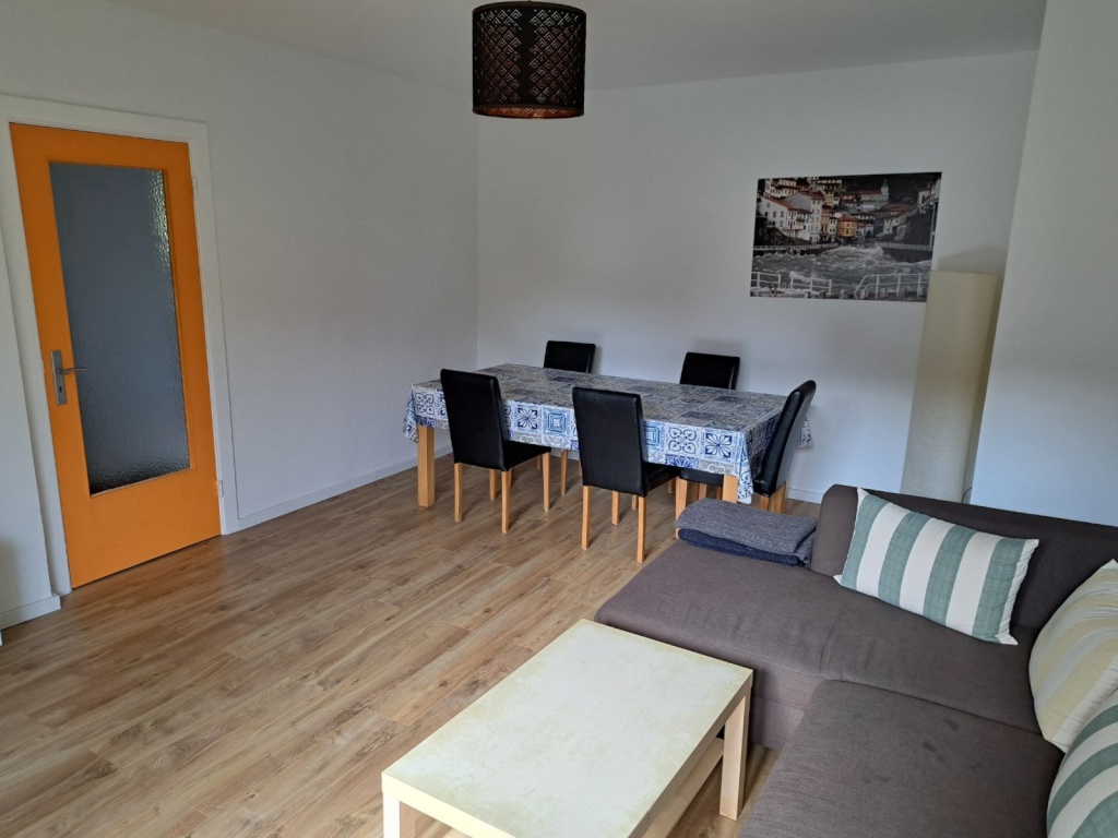 2,5 Wohnung in Hamburg-Hamm mit zwei Balkonen von 30.08. bis zum 28.9. Wohnraumschutznummer DEU-02000000-32-0012345-26 BEFRISTET – Caspar Vogh Str 69, 20535 Hamburg Hamm-Nord – Vorschaubild 4