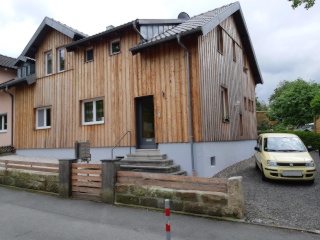 Anzeigenbild: 1 WG- Zimmer, möbliert, Nähe Campus Desing / HS an Studentin zu vermieten