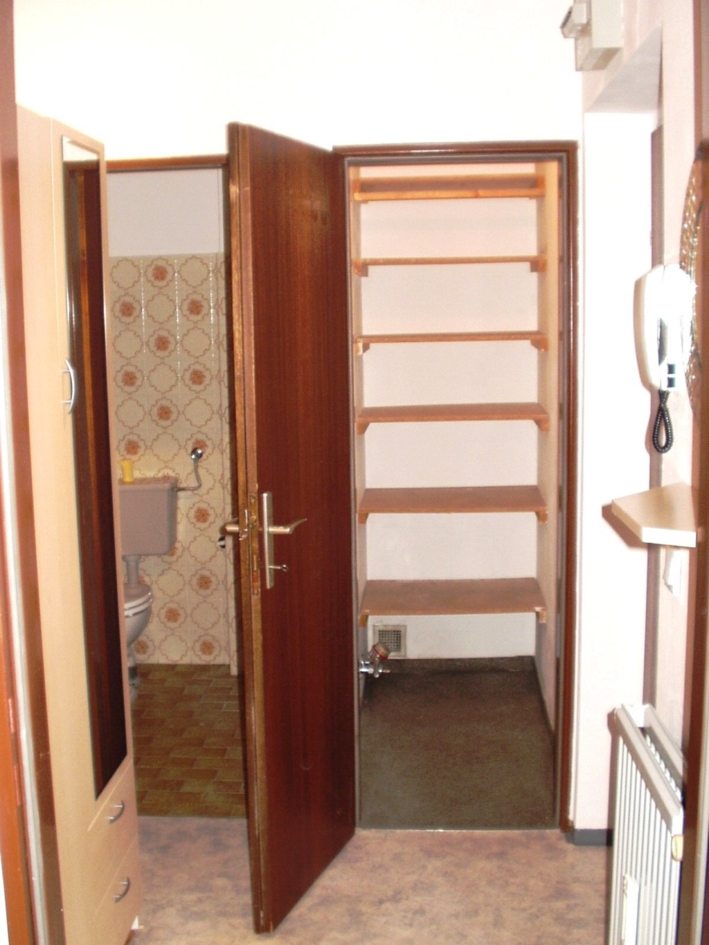 Wohnung Universitätsviertel Wilfriedgasse 12 - Blick in den Abstellraum