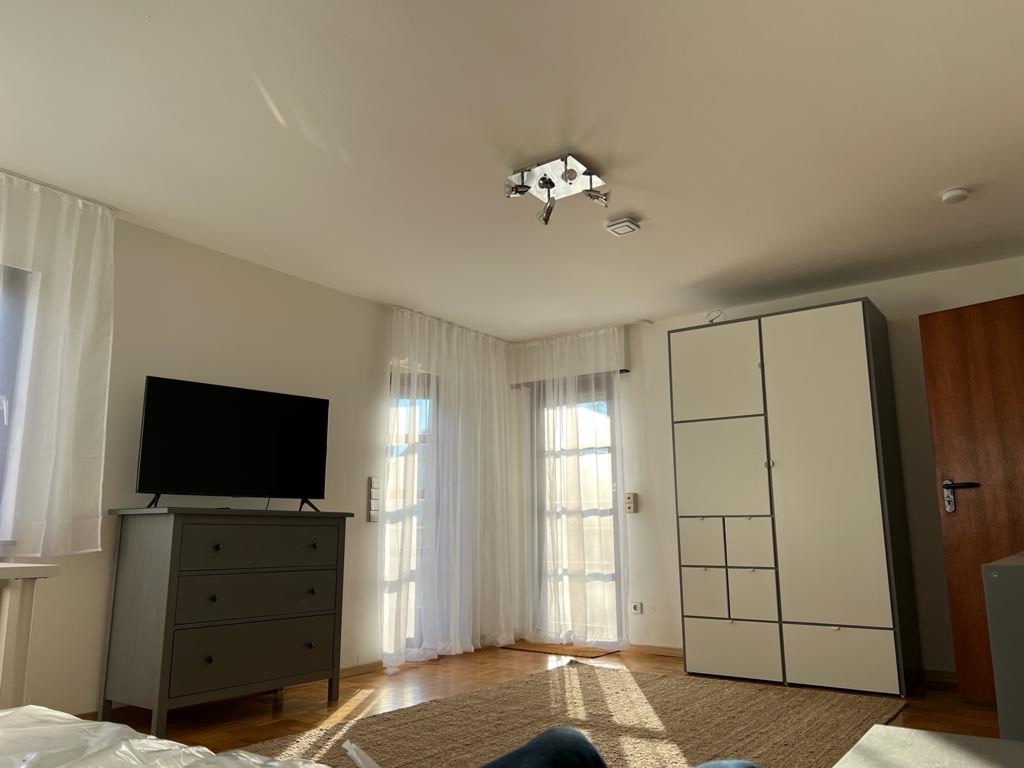 WG-Zimmer Heilbronn - - Zimmer mit Balkonmitbenutzung