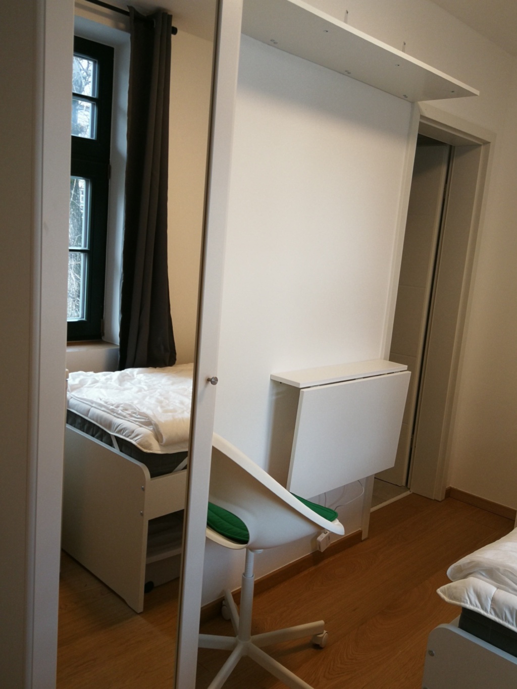 1 Zimmer student studio apartment, warm, 1mins zu Fuß zum Pasing bahnhof, 5 min city centre Sbahn - münchen – August Exter str 7, 81245 München Pasing-Obermenzing – Vorschaubild 4
