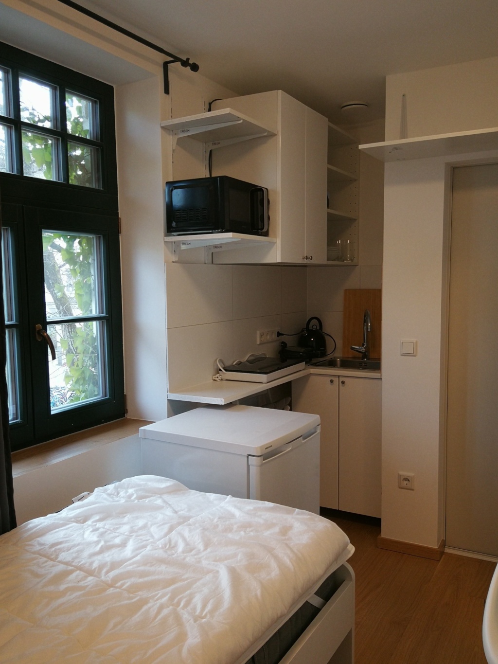 1 Zimmer student studio apartment, warm, 1mins zu Fuß zum Pasing bahnhof, 5 min city centre Sbahn - münchen – August Exter str 7, 81245 München Pasing-Obermenzing – Vorschaubild 3