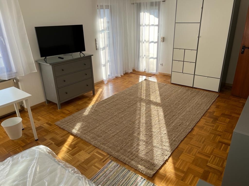 WG-Zimmer Heilbronn - - Zimmer mit Balkonmitbenutzung
