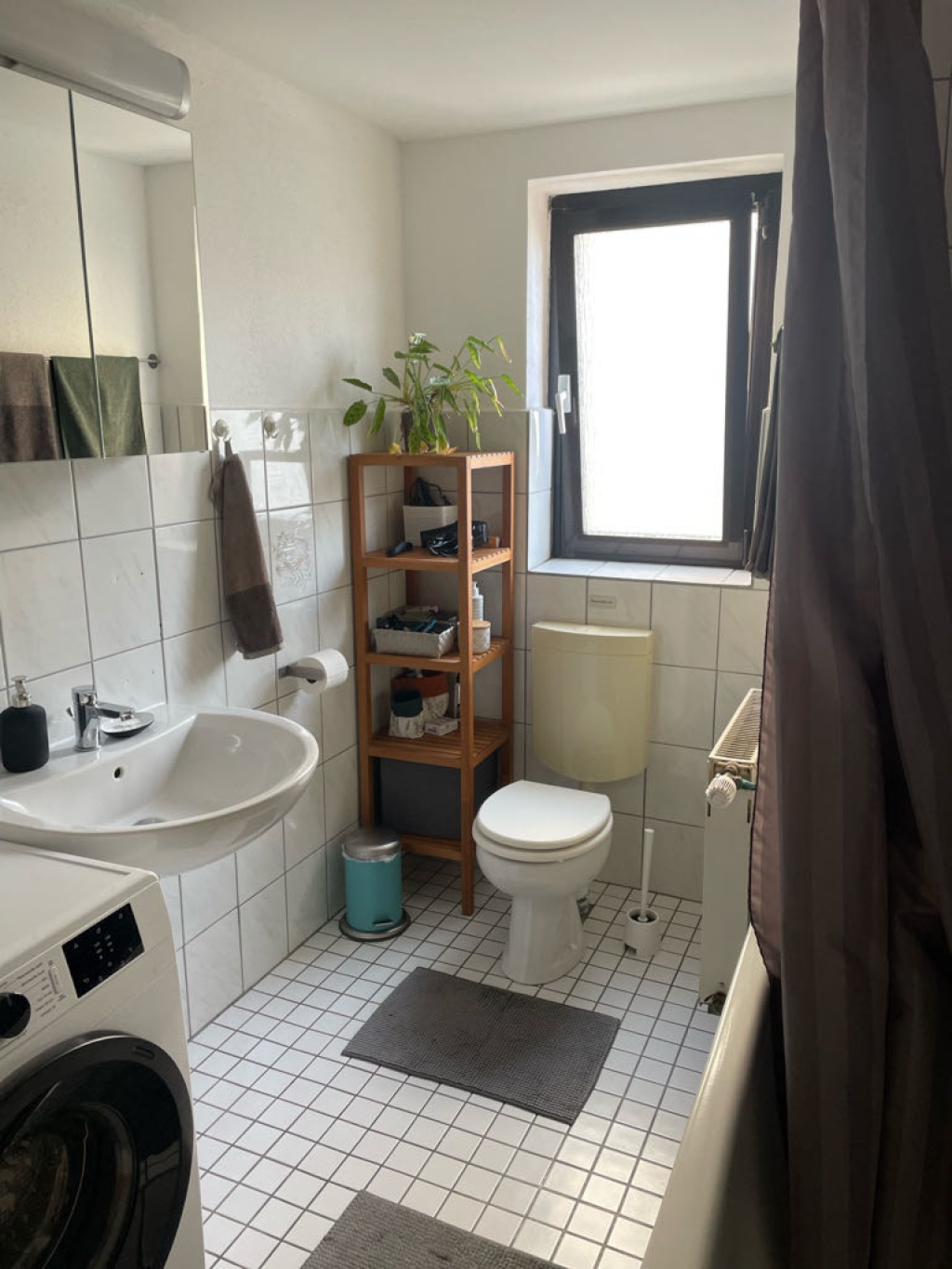 Habitación en WG Neustadt-Süd Beethovenstr. - Bad