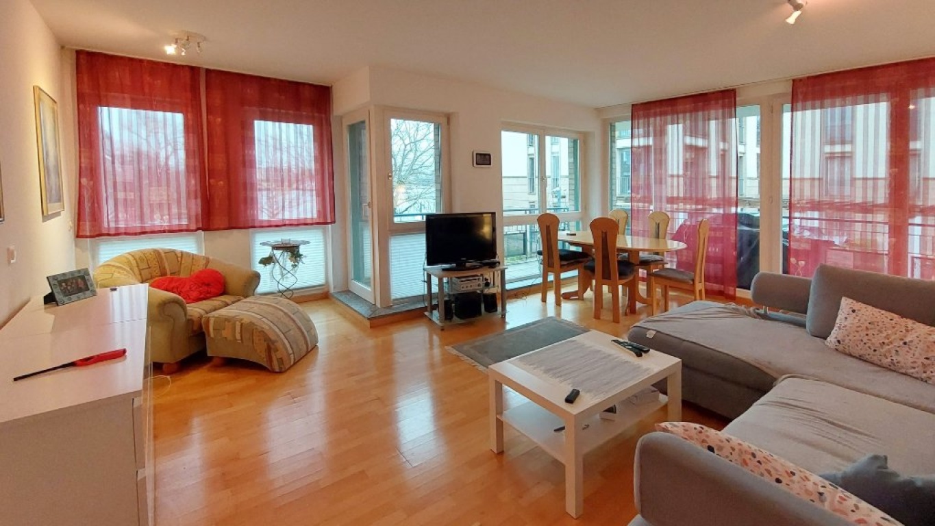 Traumhafte Wohnung im Grünen mit Wasserblick Halbinsel Stralau, vollmöbliert – Tunnelstrasse 31, 10245 Berlin Friedrichshain – Vorschaubild 3