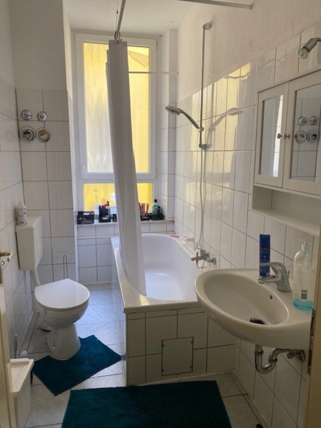 1 Zimmer/ Studenten-WG/ Mädels-WG - neu möbliert - ab 1 Zi. sofort - 5er WG 250,00 € incl. aller Nebenkosten – Bgm.-Smidt-Str. 169, 27568 Bremerhaven Mitte – Vorschaubild 12