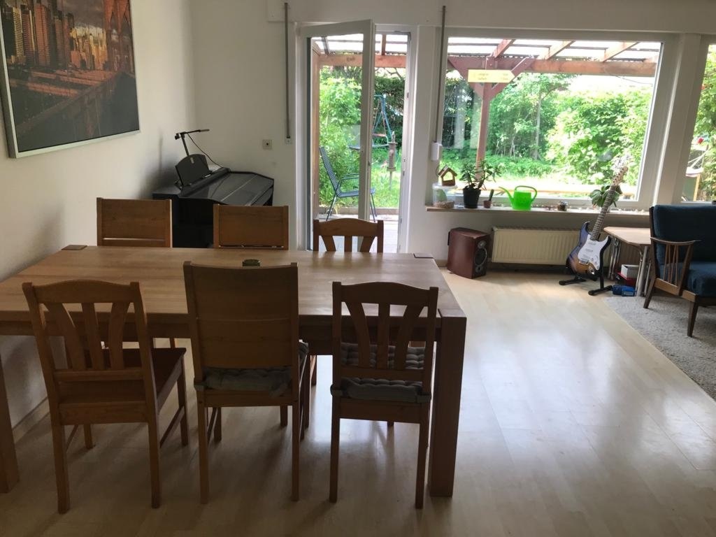 WG-Zimmer Garching b. München Am Egernfeld 21 - Wohn/Esszimmer