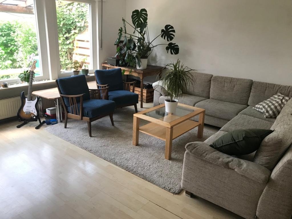 WG-Zimmer Garching b. München Am Egernfeld 21 - Wohn/Esszimmer