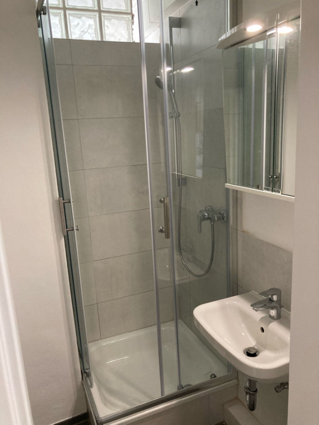 1 Room Flat Oberrad Schafheckstrasse 10 - Bad