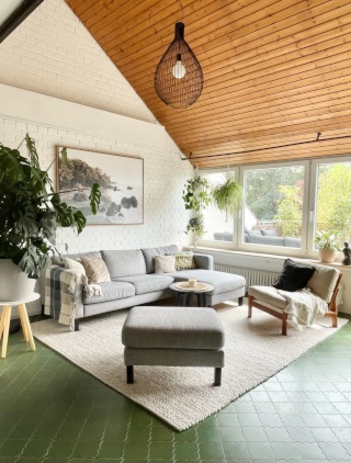 Ad image: Möblierte, stilvolle, große Maisonette-Wohnung mit Dachterrasse, Gundelfingen bei Freiburg (zunächst 1 Jahr befr., Option auf Verlängerung)
