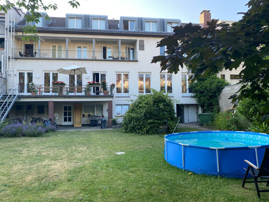 WG-Zimmer Südstadt Loestraße 21 - Unser Garten steht mit zur Verfügung