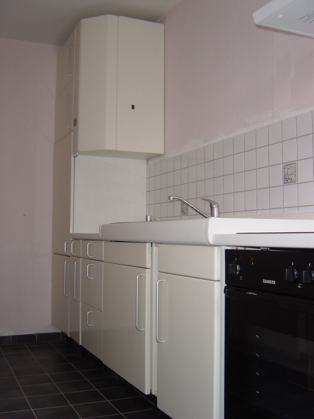 Habitación en WG Gießen Hindemithstr. 22 - Küche (links)