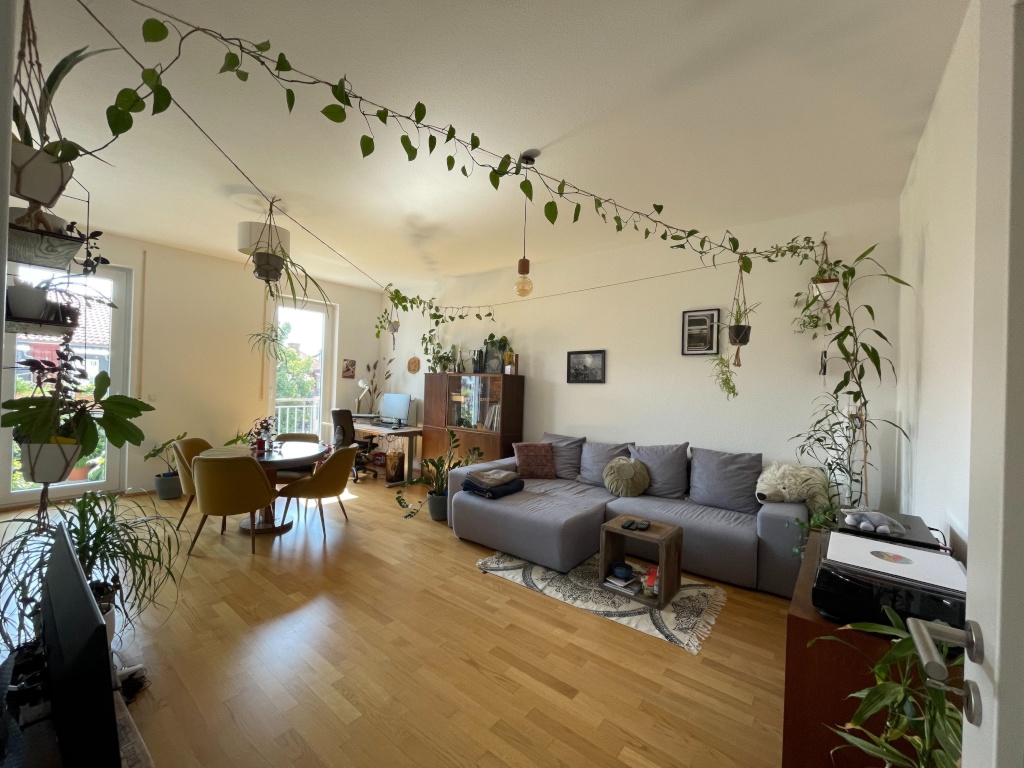 SWAP ONLY: Wünderschöne 2-Zimmer Wohnung zum TAUSCH - Suchen 3-4 Zimmer Wohnung Neustadt/Appartment SWAP
