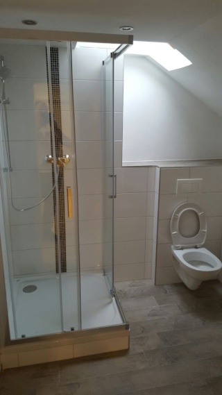 Anzeigenbild: Möblierte 6er WG