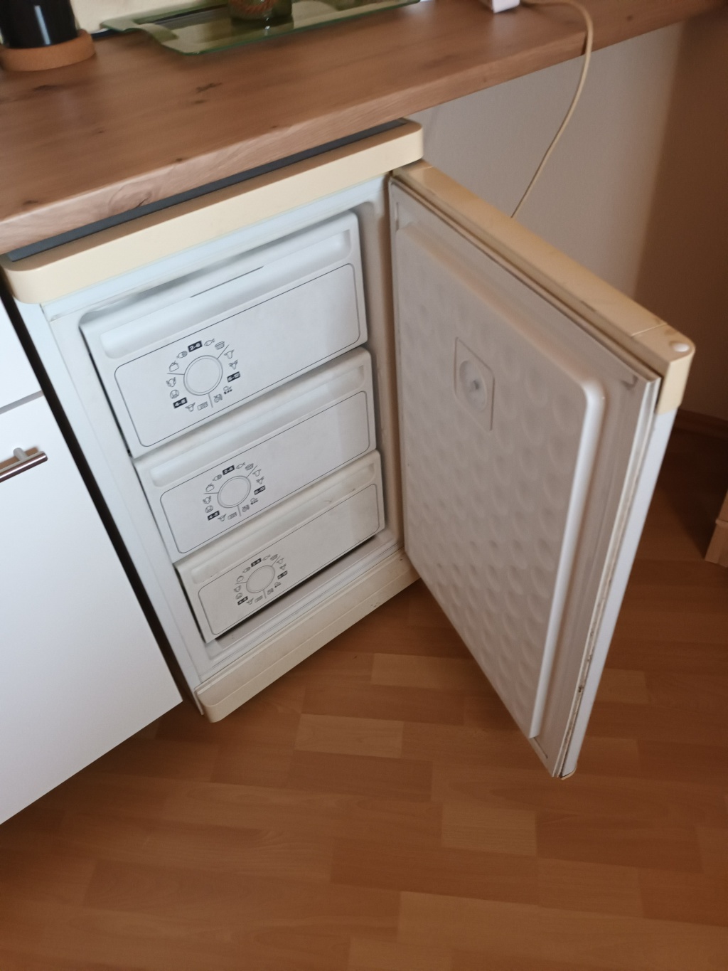 WG-Zimmer Maikammer Eulbuschgasse 1 - Eigene Gefrierschrankschublade