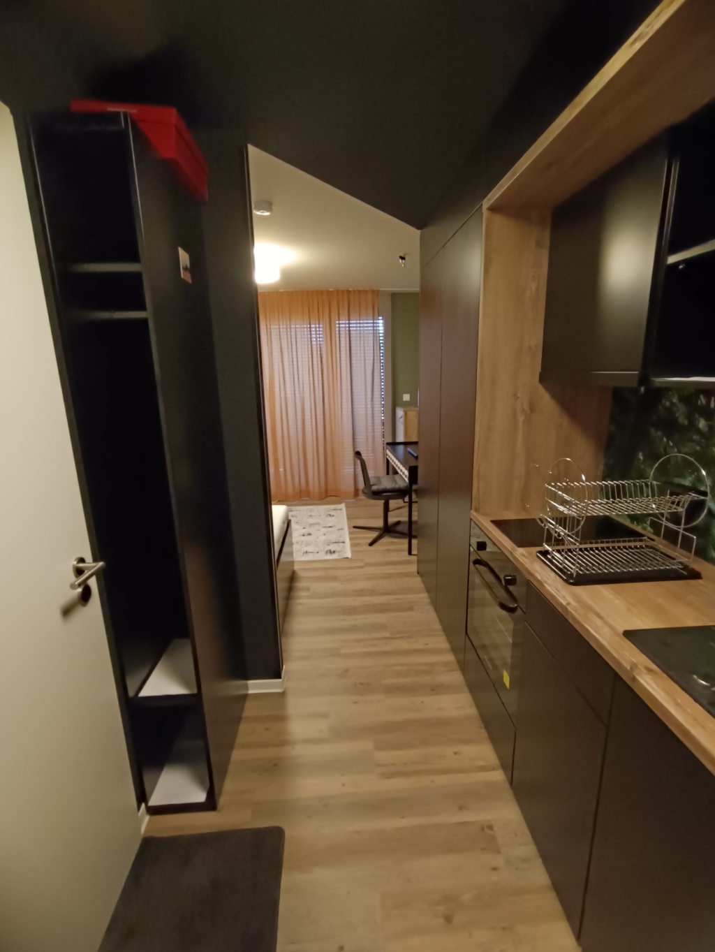 studio very close to Darmstadt Hauptbahnhof – Haardtring 15, 64295 Darmstadt Darmstadt – Vorschaubild 11