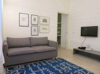 Anzeigenbild: Furnished, Bright One bedroom Apartment