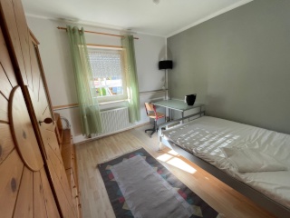 Anzeigenbild: Zimmer für Referendar(e )innen im Lehrer-WG-Haus