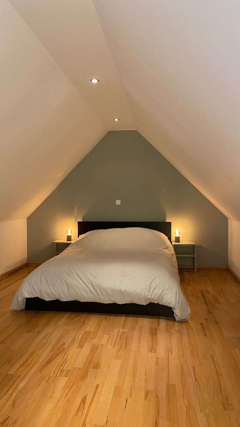 Fully furnished 1-bedroom annex apartment available from 29.08.26 for 1 month
