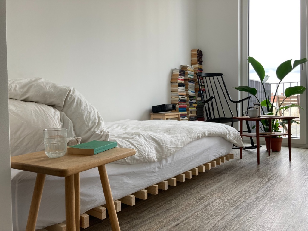 Studio apartment with sunny balcony at the heart of Neukölln for the whole month of September. – Flughafenstr. 72, 12049 Berlin Neukölln – Vorschaubild 2