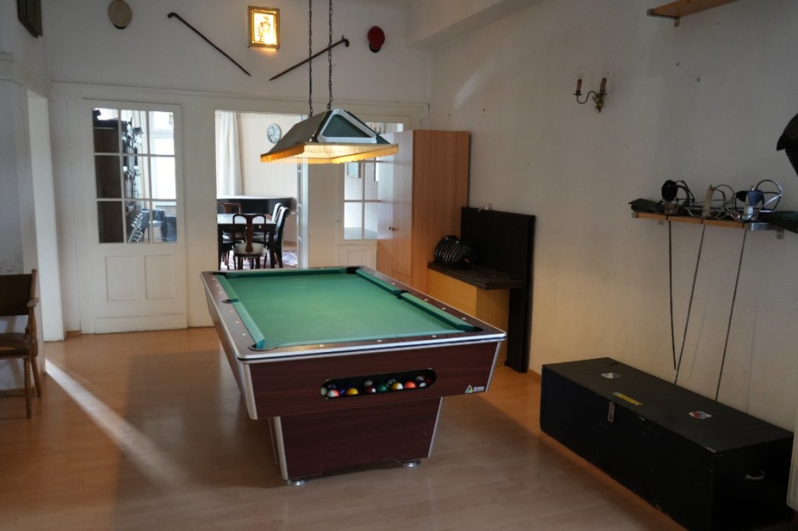 WG-Zimmer Mauritz Dechaneistraße 25 - Billiardzimmer