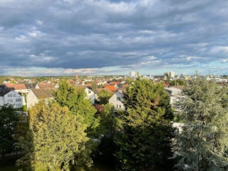 Imagen del anuncio: Sympathische 78qm 3-Zimmer-Wohnung, Top Verkehrsanbindung Frankfurt oder Darmstadt, Provisionsfrei