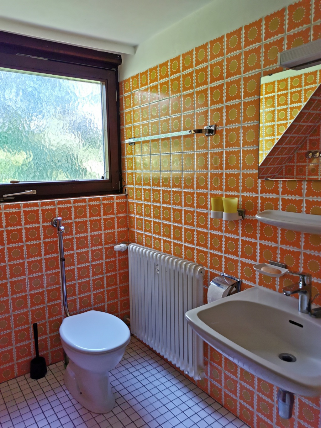Zwei Zimmer frei! in 7-Zimmer-WG in Villa direkt am Park Rosenhöhe. Zimmer 6 20m2 mit Südbalkon 525€ + Nebenkosten. Zimmer 5 14m2 440€ + Nebenkosten – 64287 Darmstadt Rosenhöhe – Vorschaubild 15