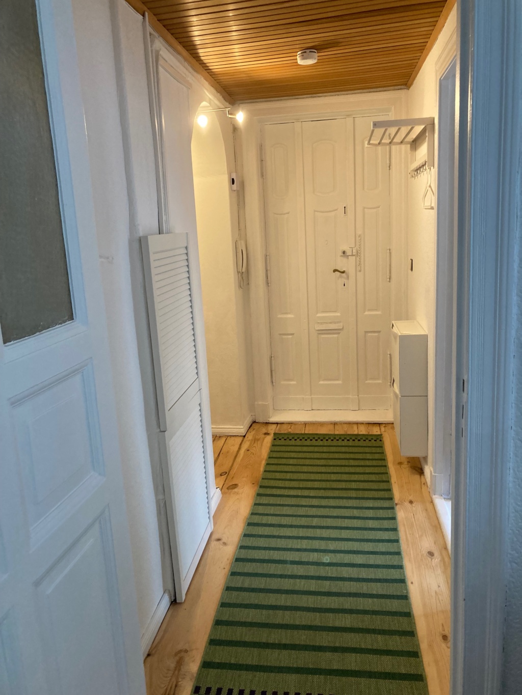 Flat Steglitz Schöneberger Straße - Flur Eingang