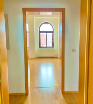 Anzeigenbild: Helle 4-Zimmer-Wohnung mit Küche im Zentrum von Landau/Pfalz