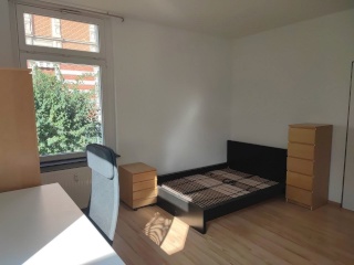 Anzeigenbild: Teilmobliertes WG Zimmer in Uni nähe